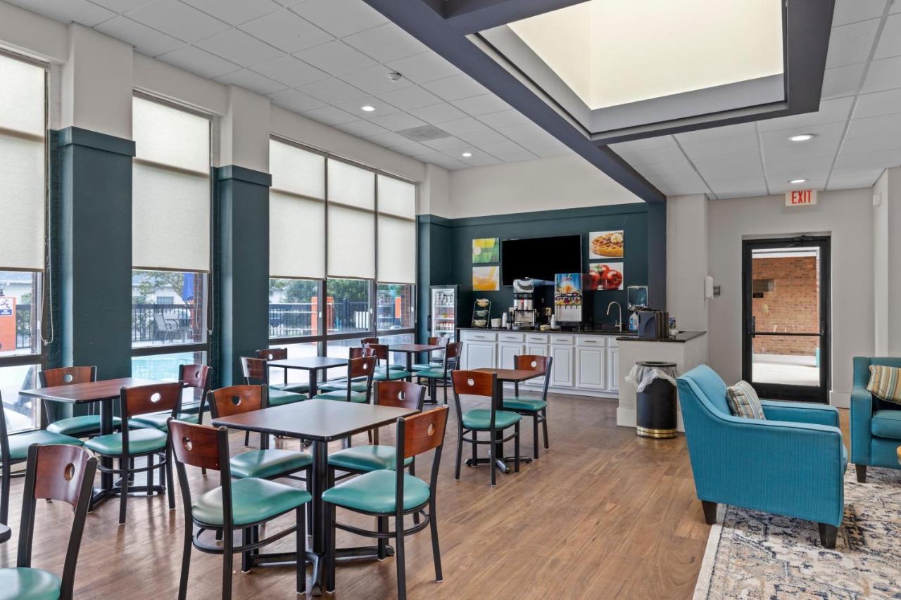 Garnet Inn & Suites, Morehead City Near Atlantic Beach Екстериор снимка